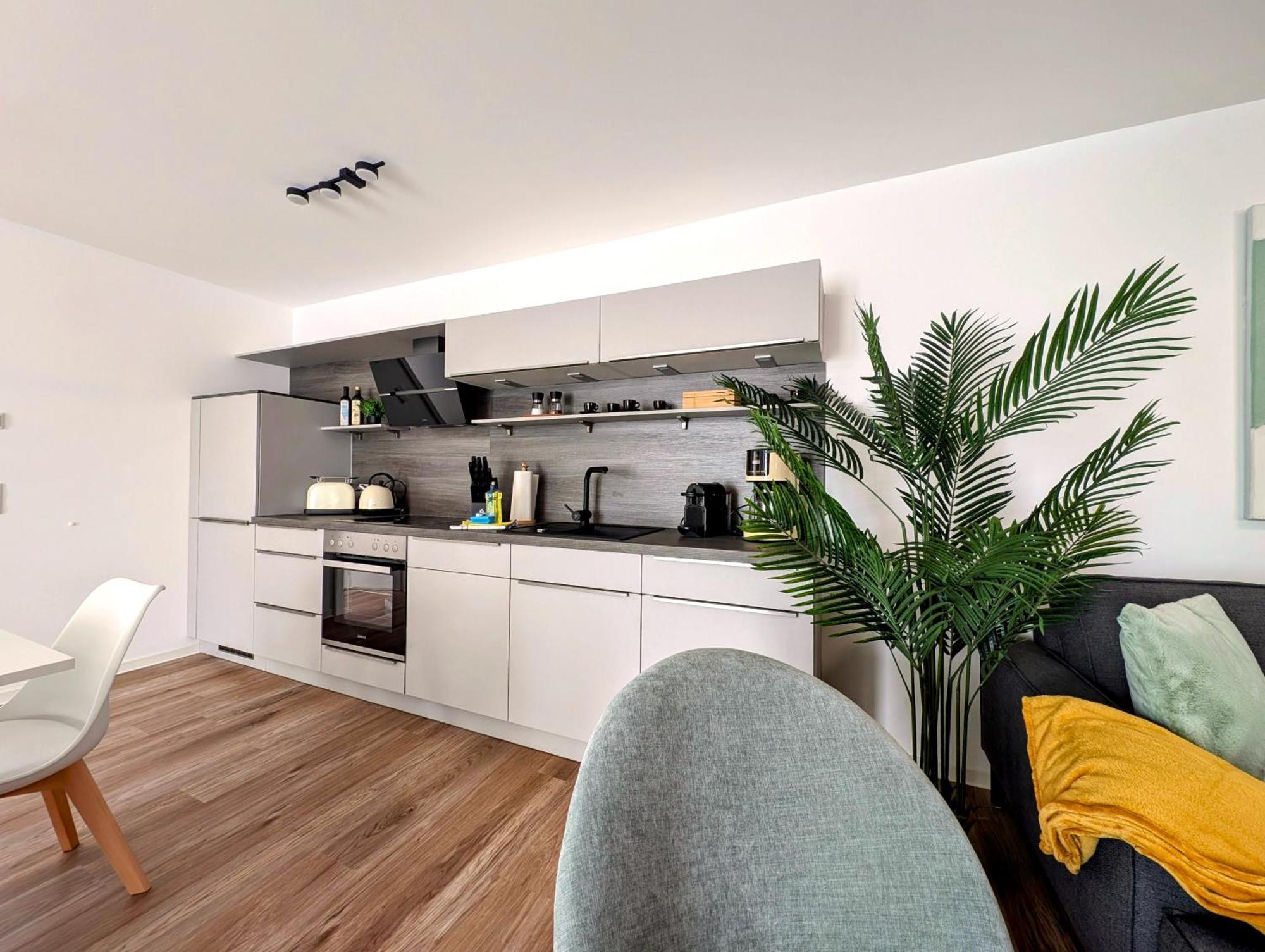 Bohnapartments - Nordkap-Suiten - Gratis Parkplatz - Moderner Neubau - Erdgeschoss - Fussbodenheizung Erfurt Eksteriør billede