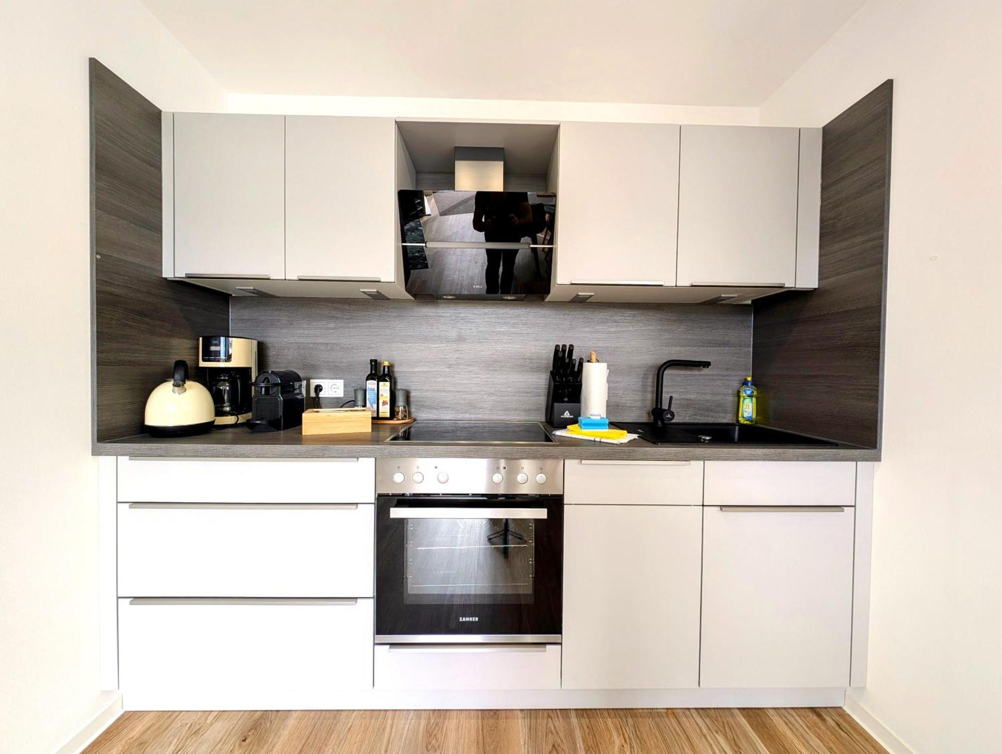 Bohnapartments - Nordkap-Suiten - Gratis Parkplatz - Moderner Neubau - Erdgeschoss - Fussbodenheizung Erfurt Eksteriør billede