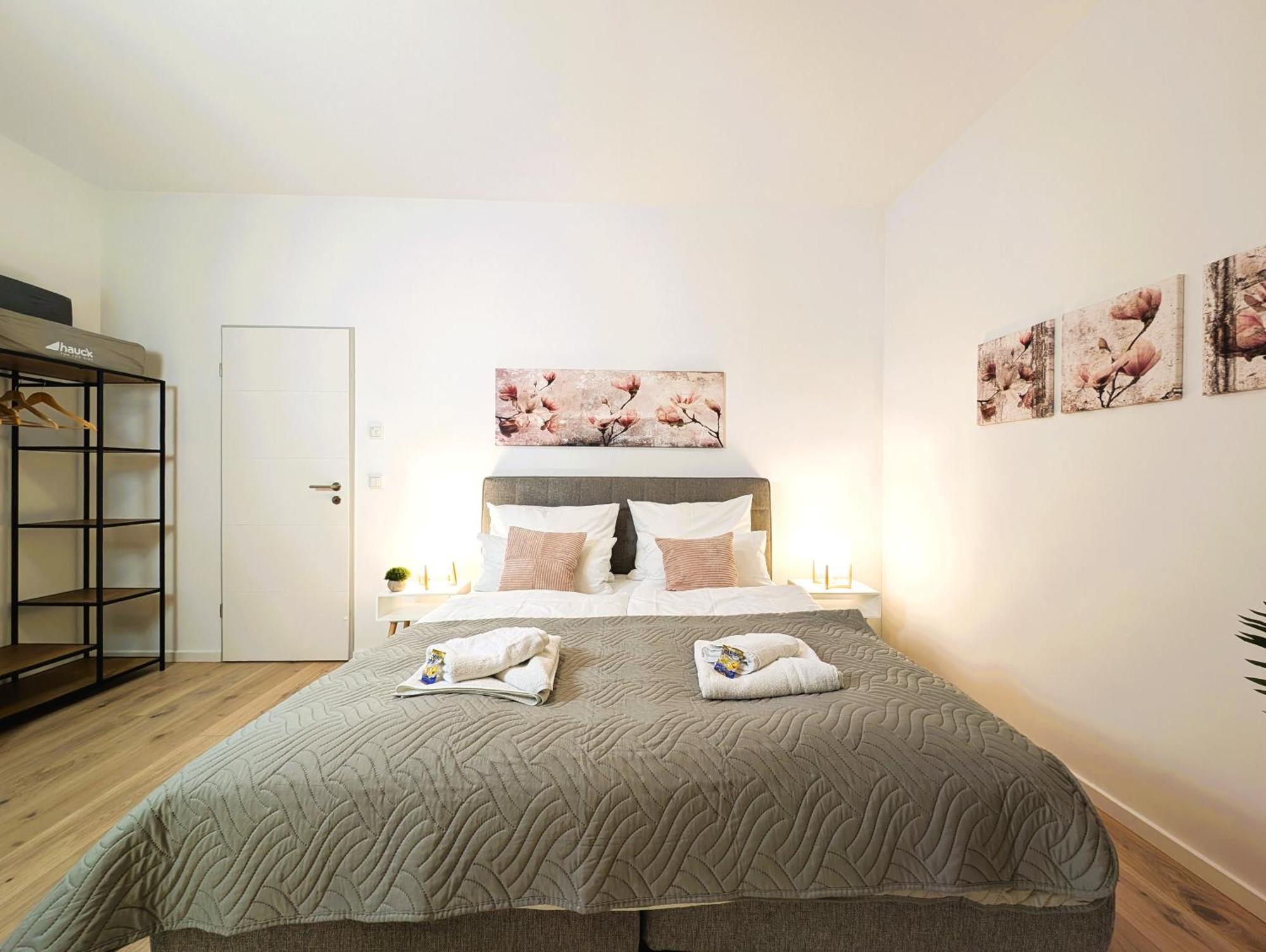 Bohnapartments - Nordkap-Suiten - Gratis Parkplatz - Moderner Neubau - Erdgeschoss - Fussbodenheizung Erfurt Eksteriør billede